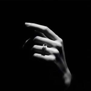 Eternal Hold Silver Ring