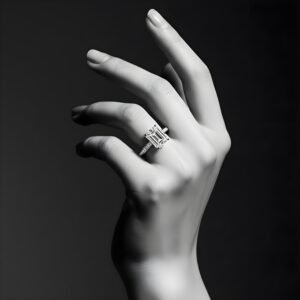 Aeternum Solitaire Silver Ring