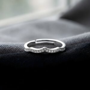 Wave Sparkle Ring